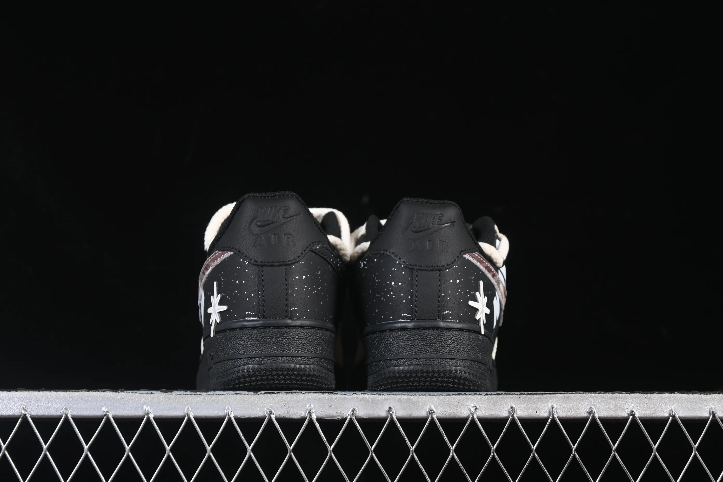 All Categories Nk Air Force 1 Air Force Series Nk Air Force 1 Low Air Force Low Nike Air Force 1'07 Low Wooden Rail Starship Air Force One Low Casual Shoes DX2920-001